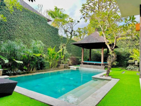 3 BR Villa in Central Canggu 3km to beach